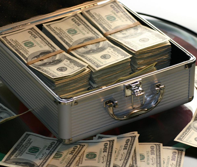 Best Tips to Trade Profitably in Volatile Markets