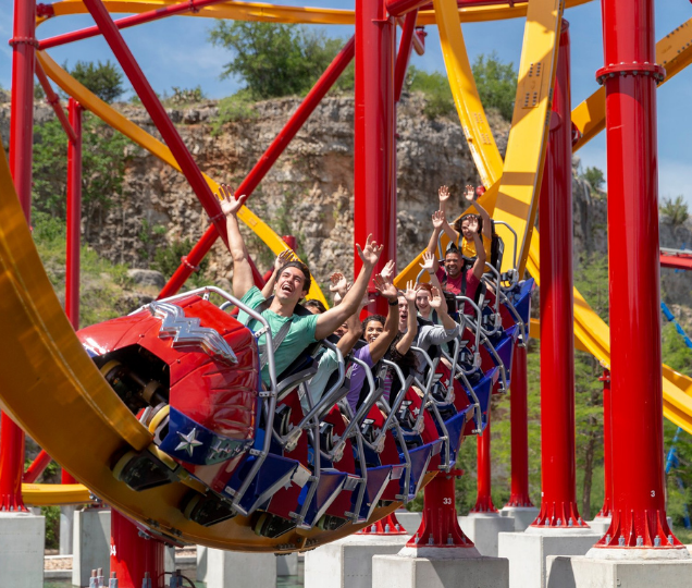 Six Flags reopens its doors in full growth