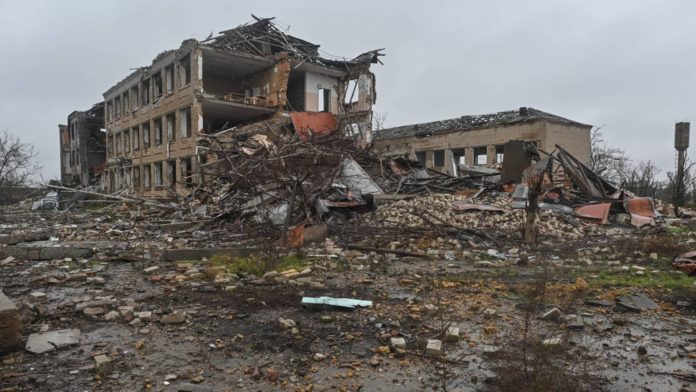 Ukraine's Resilience: Repelling Russian Attacks on Multiple Fronts