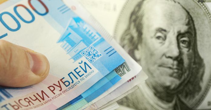 Russia's Ruble Struggles as it Crosses the $100 Mark Russia's Ruble Struggles as it Crosses the $100 Mark
